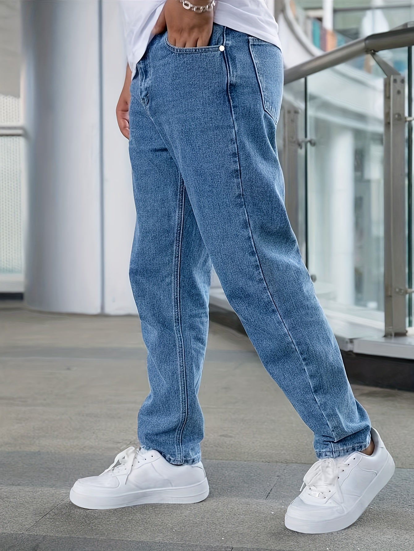AARÓN™ | Jeans rectos de denim lavado