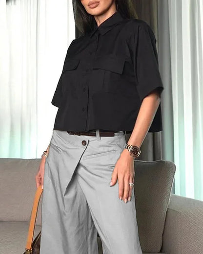 LOURDES™ | Conjunto con top de solapa y pantalón cropped