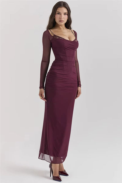 SARA™ | Vestido negro largo con mangas transparentes