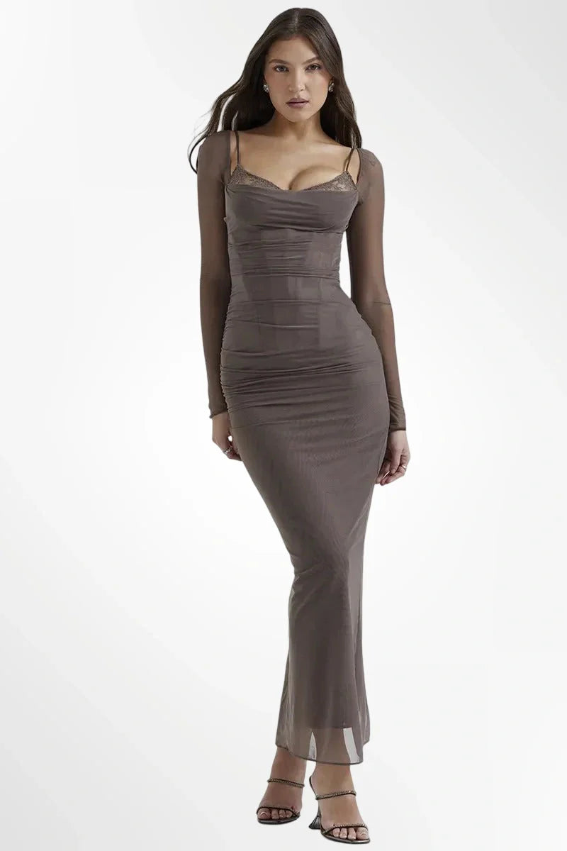 SARA™ | Vestido negro largo con mangas transparentes