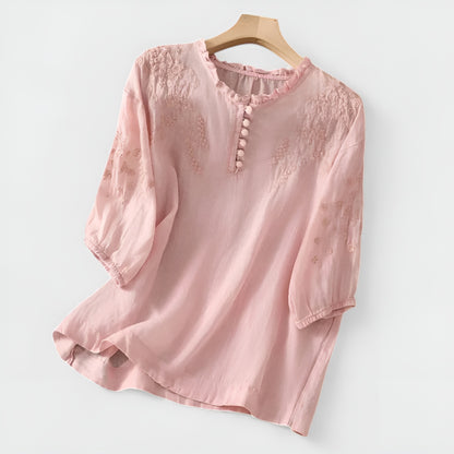 RENATA™ | Blusa de algodón con hombros bordados