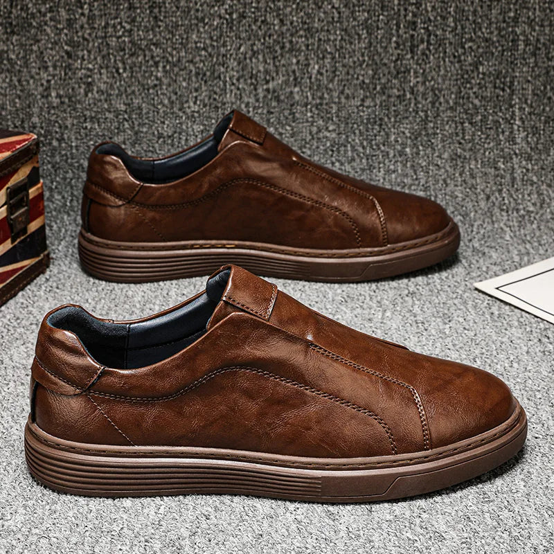 DAVID™ | Zapatillas de piel sin cordones
