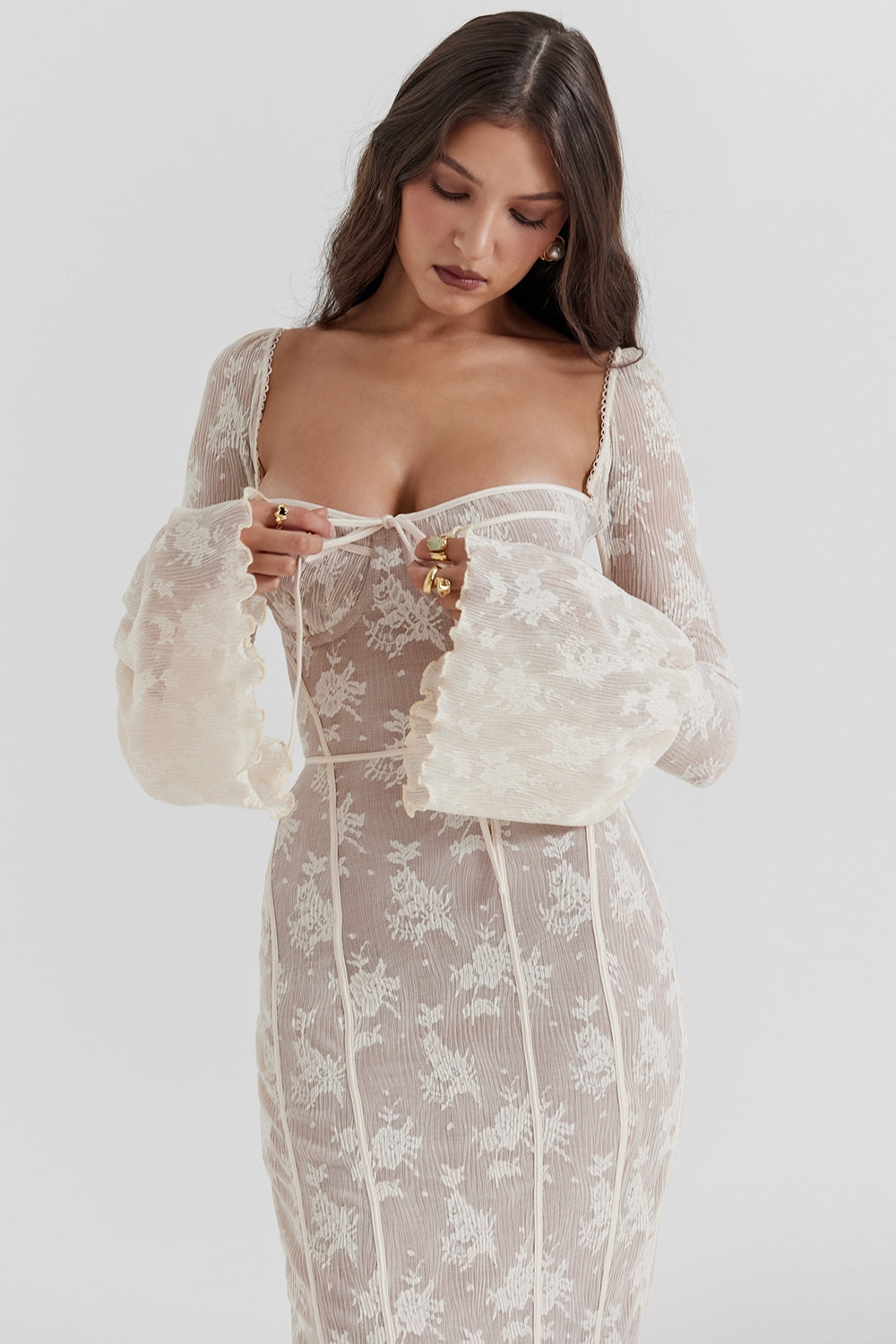 LUNA™ | Vestido de encaje con escote corazón