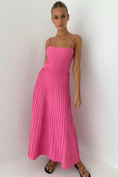 ALICIA™ | Vestido midi ligero con escote halter